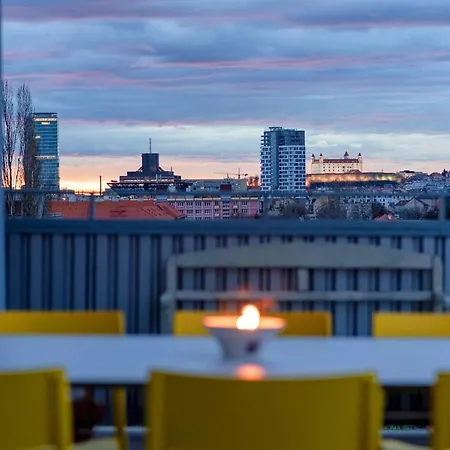 The Sunset Terrace Μπρατισλάβα